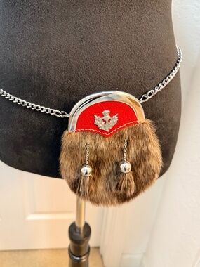Authentic Kinloch Anderson Scottish Fur Sporran w/ Chain Belt | Made in Scotland